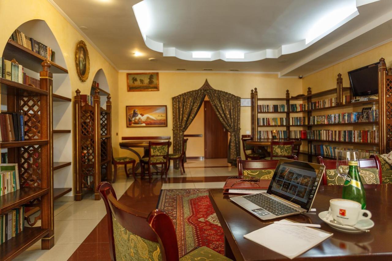 Premier Hotel Shafran Sumy Exterior foto